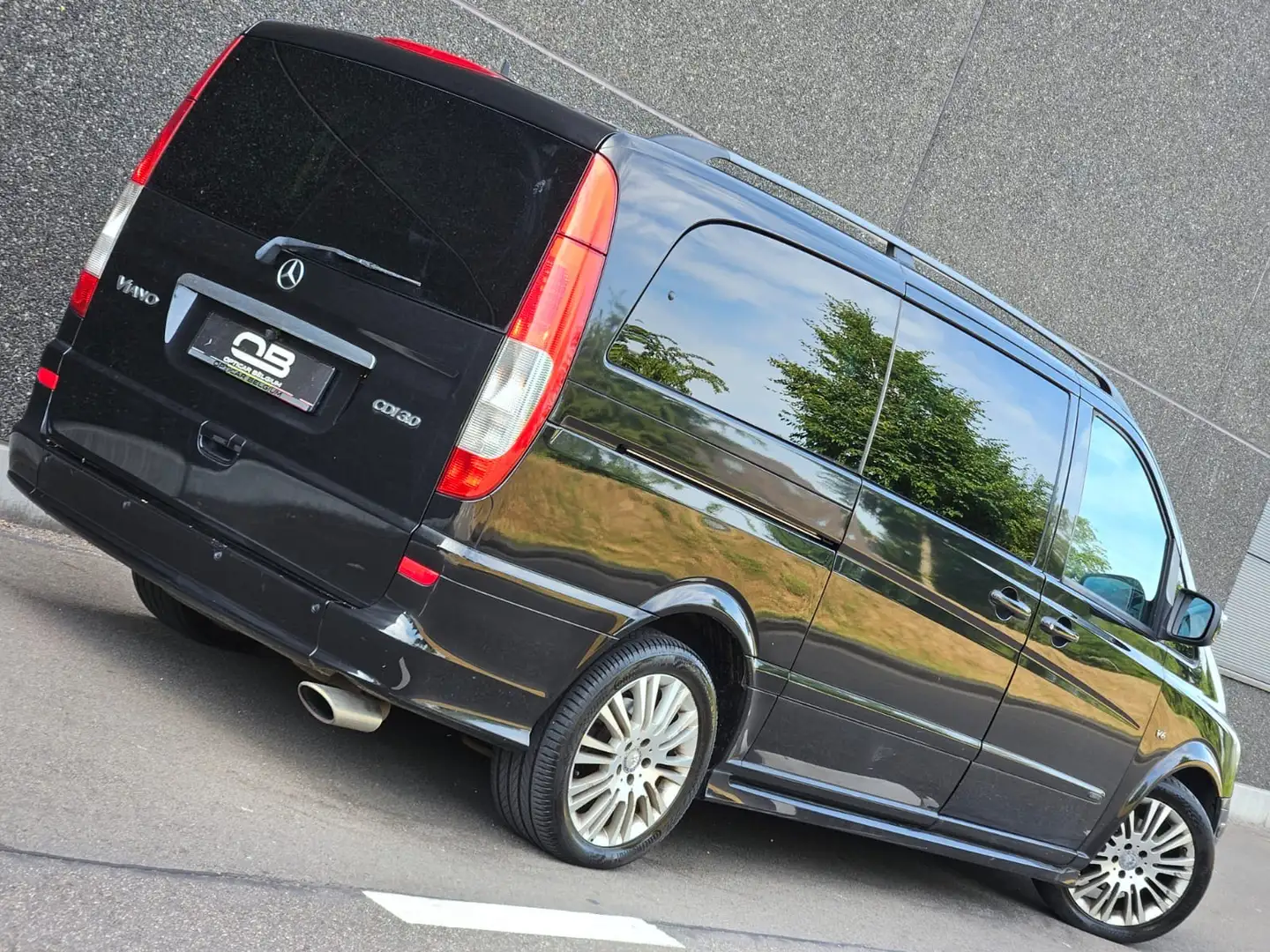 Mercedes-Benz Viano *** 3.0 Cdi - V6 - Ambiente - 7PL - Invalide *** Noir - 2