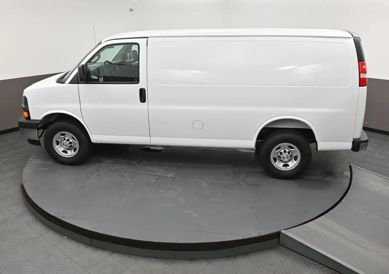 Chevrolet Express 2500 снимка Chevrolet Express 2500