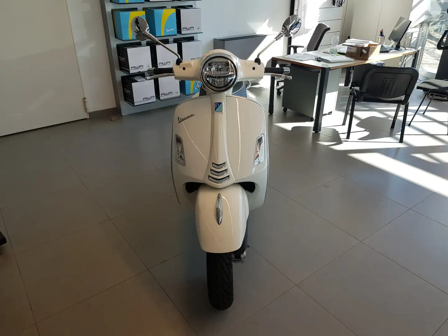 Vespa GTS 300 SUPER Euro 5 - NUOVO IN PRONTA CONSEGNA! Fehér - 2