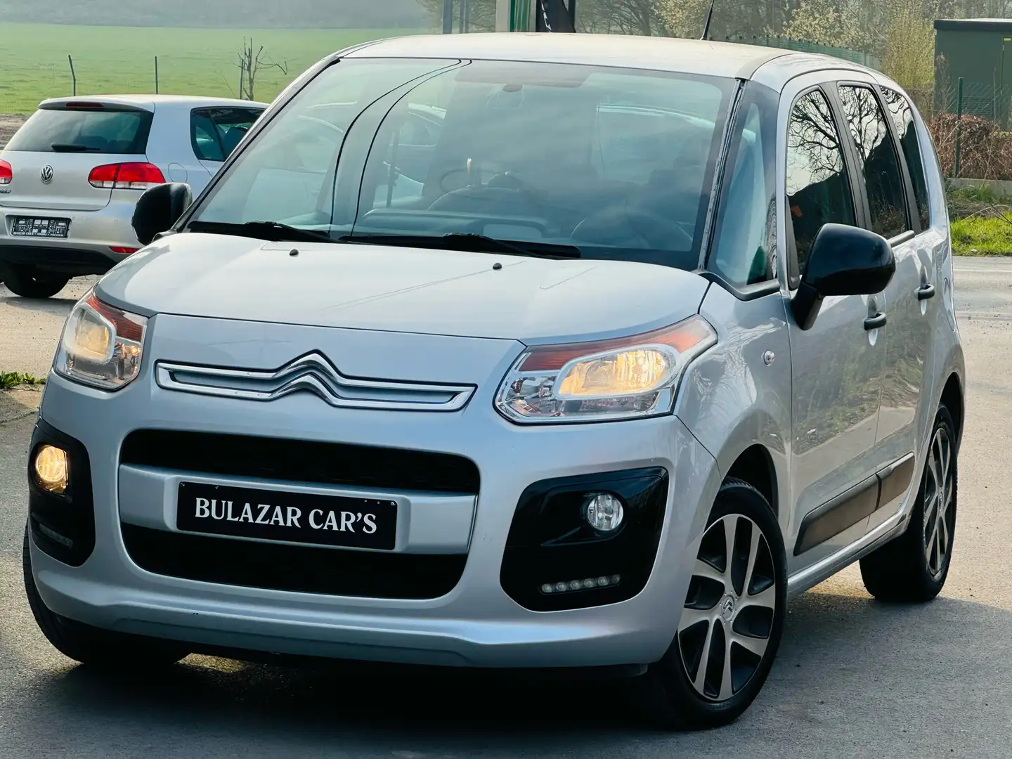 Citroen C3 Picasso 1.6 BlueHDi Exclusive*EURO6B*CARNET*GARANTIE 12 M Grijs - 1