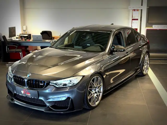 BMW M3 3er - M3 F80 DKG CS / Carbon / TYPISIERT