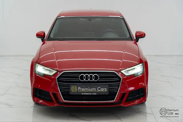 Audi A3 view 4