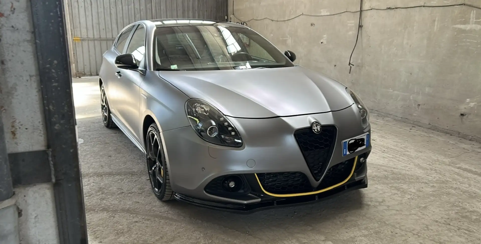 Alfa Romeo Giulietta Giulietta 2.0 jtdm Sport 175cv tct Grigio - 1