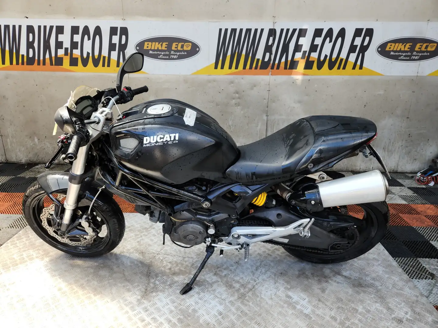 Ducati Чорний - 2