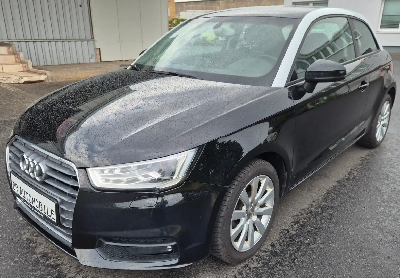 Audi A1 sport*SHZ*Navi*MFL*Bi Xenon*PDC Schwarz - 1