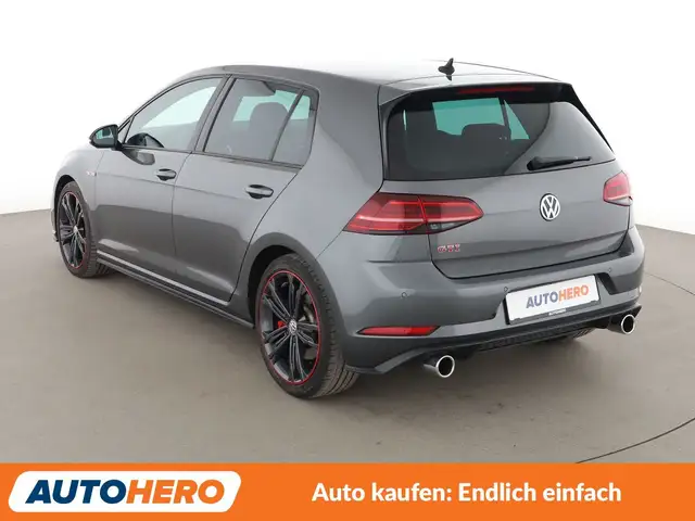 Volkswagen Golf view 4