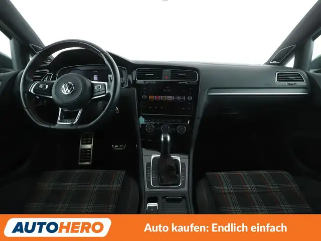 Volkswagen Golf view 12