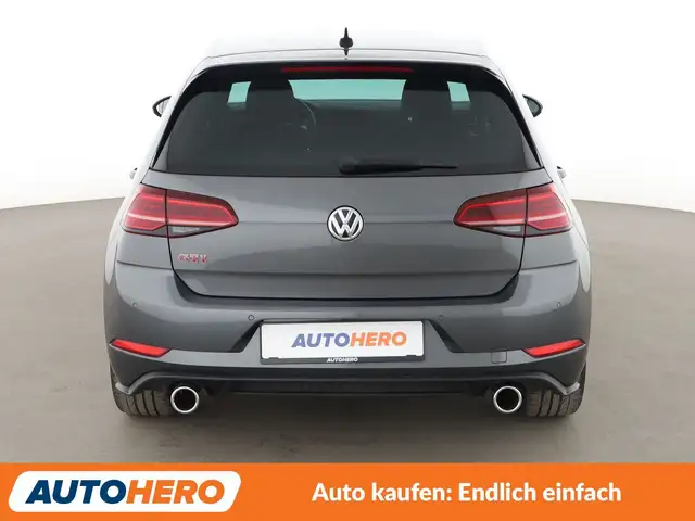 Volkswagen Golf view 5