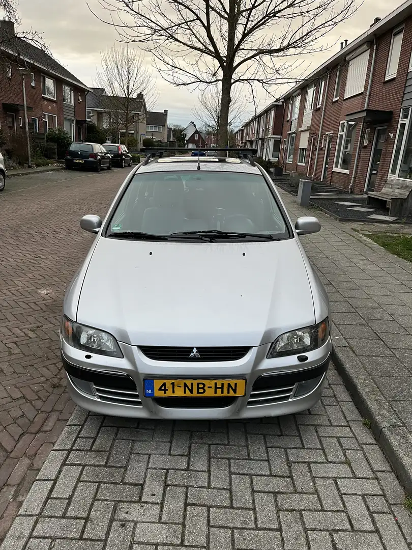 Mitsubishi Space Star 1.6 Shogun SE Grijs - 1