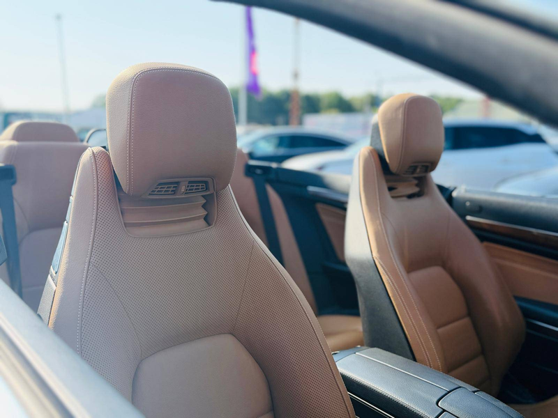 Mercedes-Benz E 200 CGI Cabrio TÜV & Service neu Garantie Finanzierung möglich — photo 11