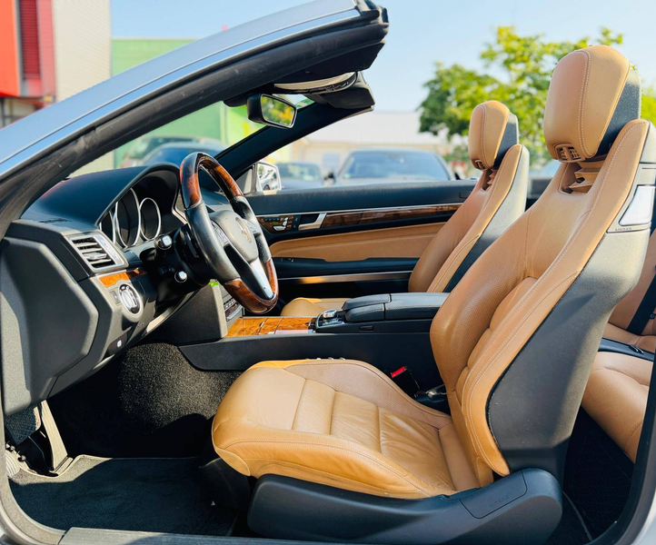 Mercedes-Benz E 200 CGI Cabrio TÜV & Service neu Garantie Finanzierung möglich — photo 5