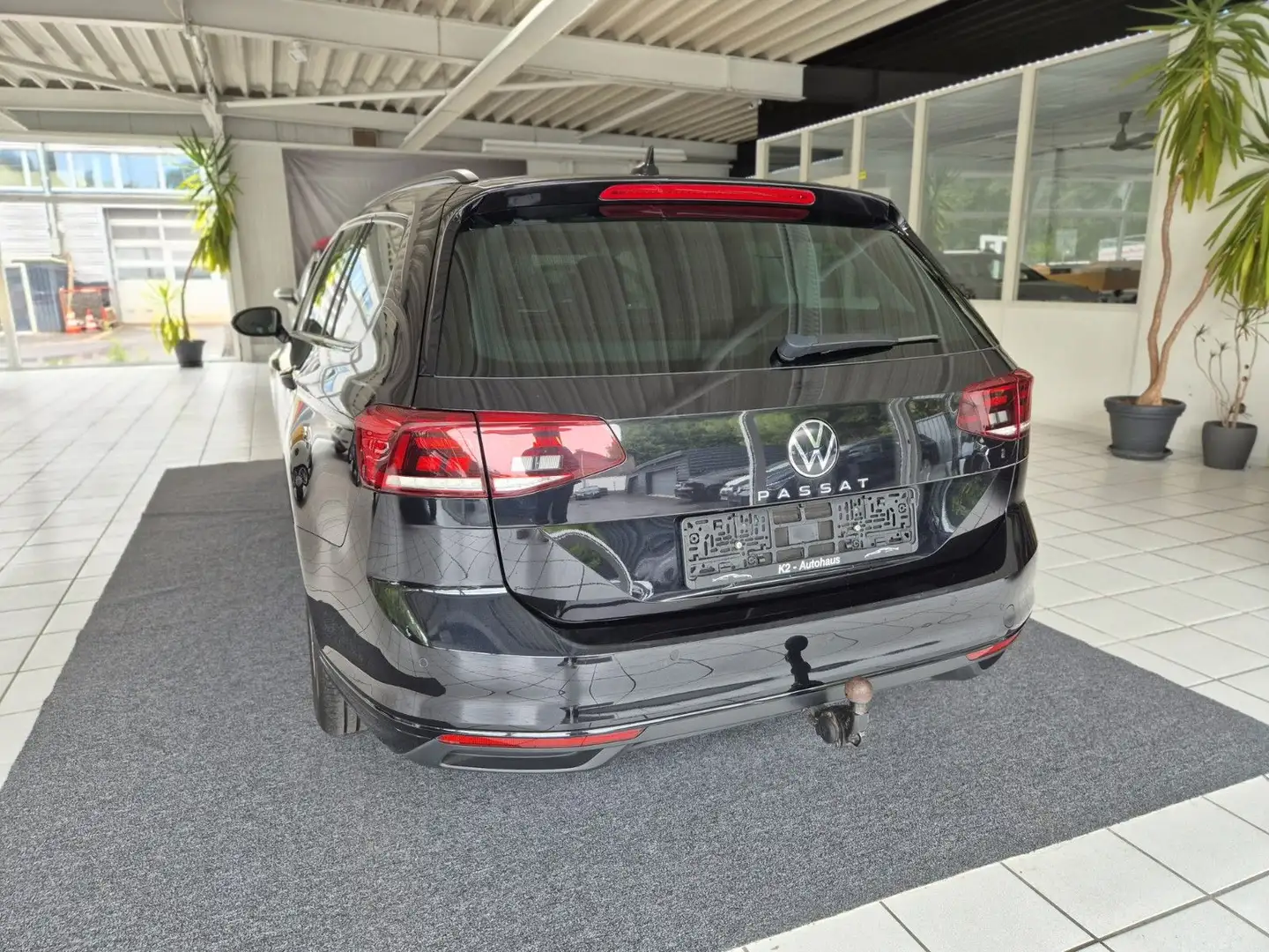 Volkswagen Passat Variant Basis*ACC*LED*NAVI*SHZ*APP*AHK* Noir - 2