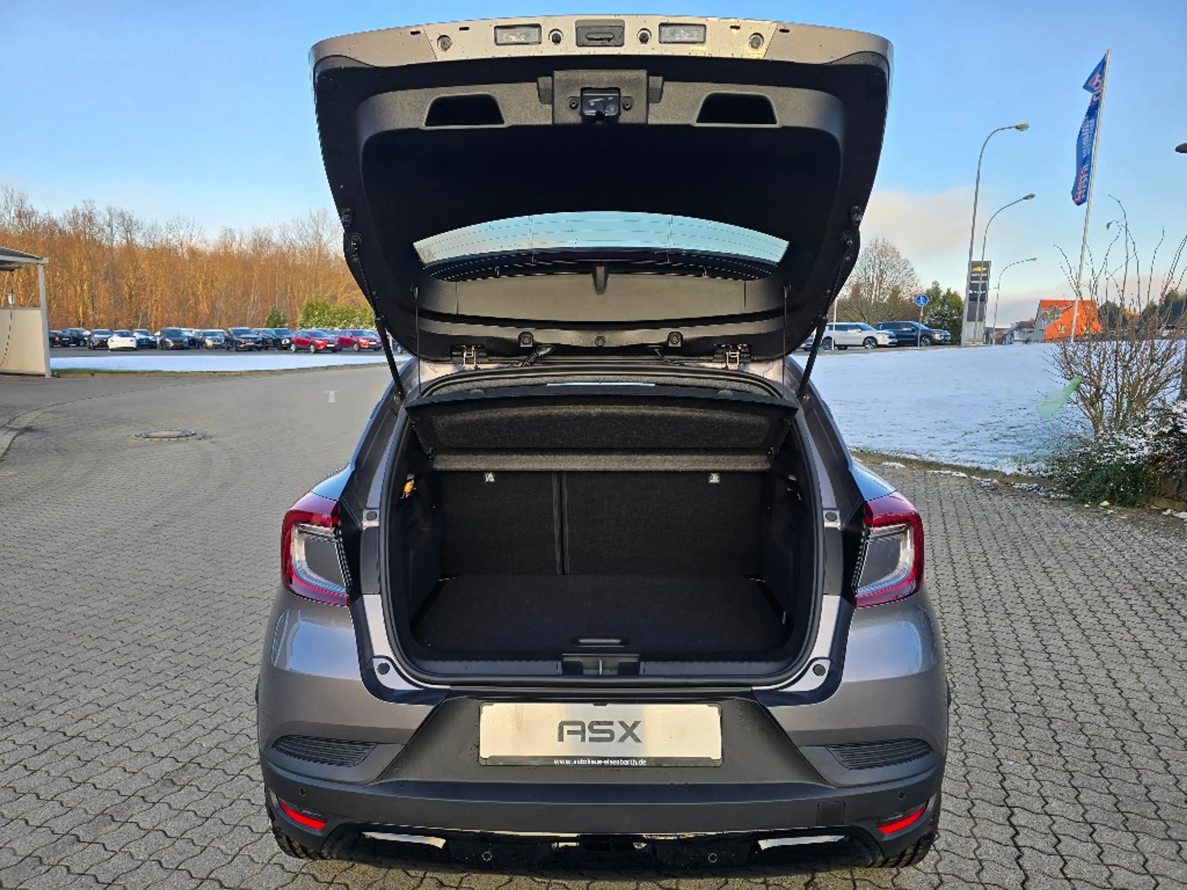 Mitsubishi ASX PLUS 1.8 Hybrid — photo 9