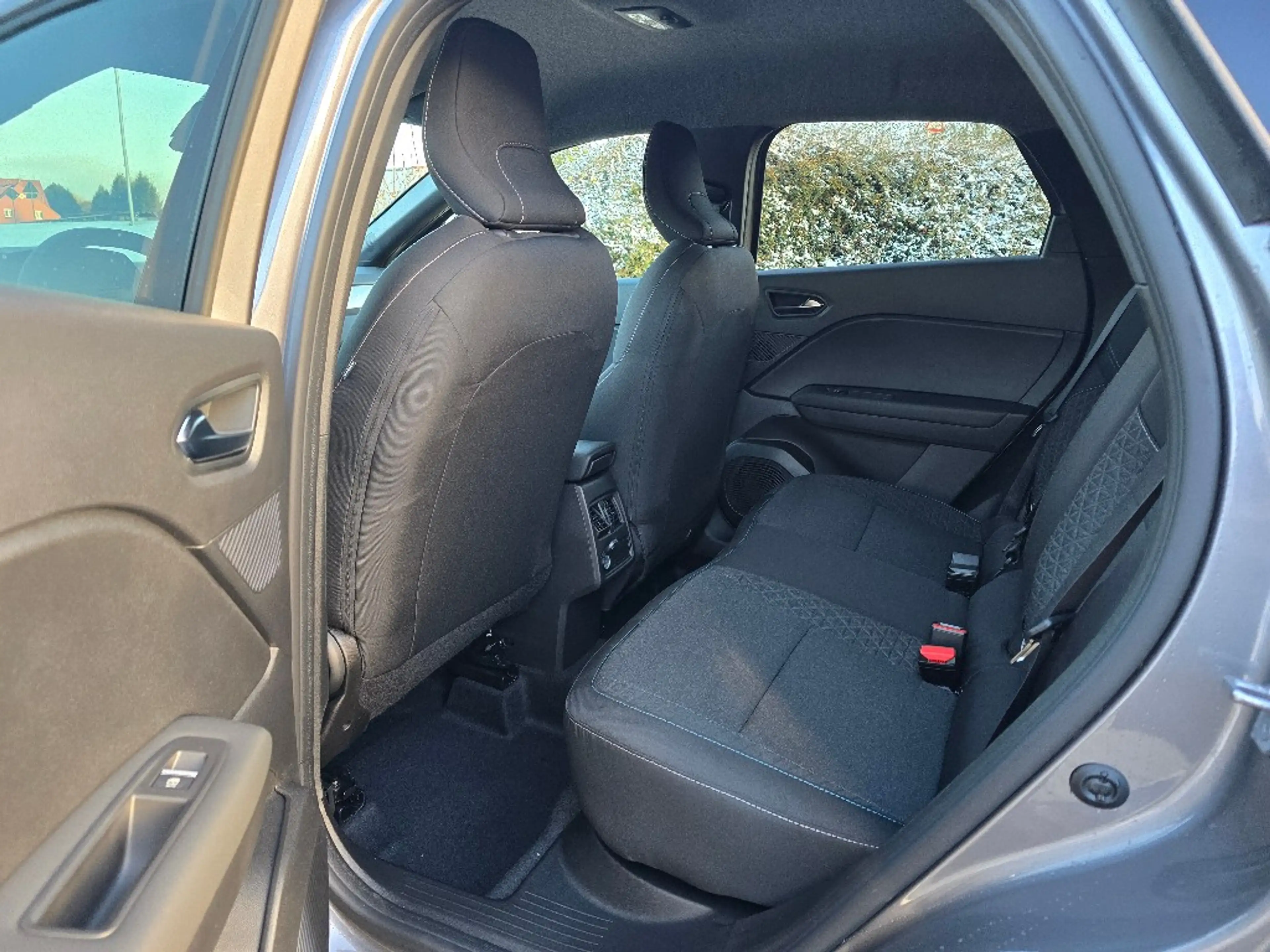 Mitsubishi ASX PLUS 1.8 Hybrid — photo 6