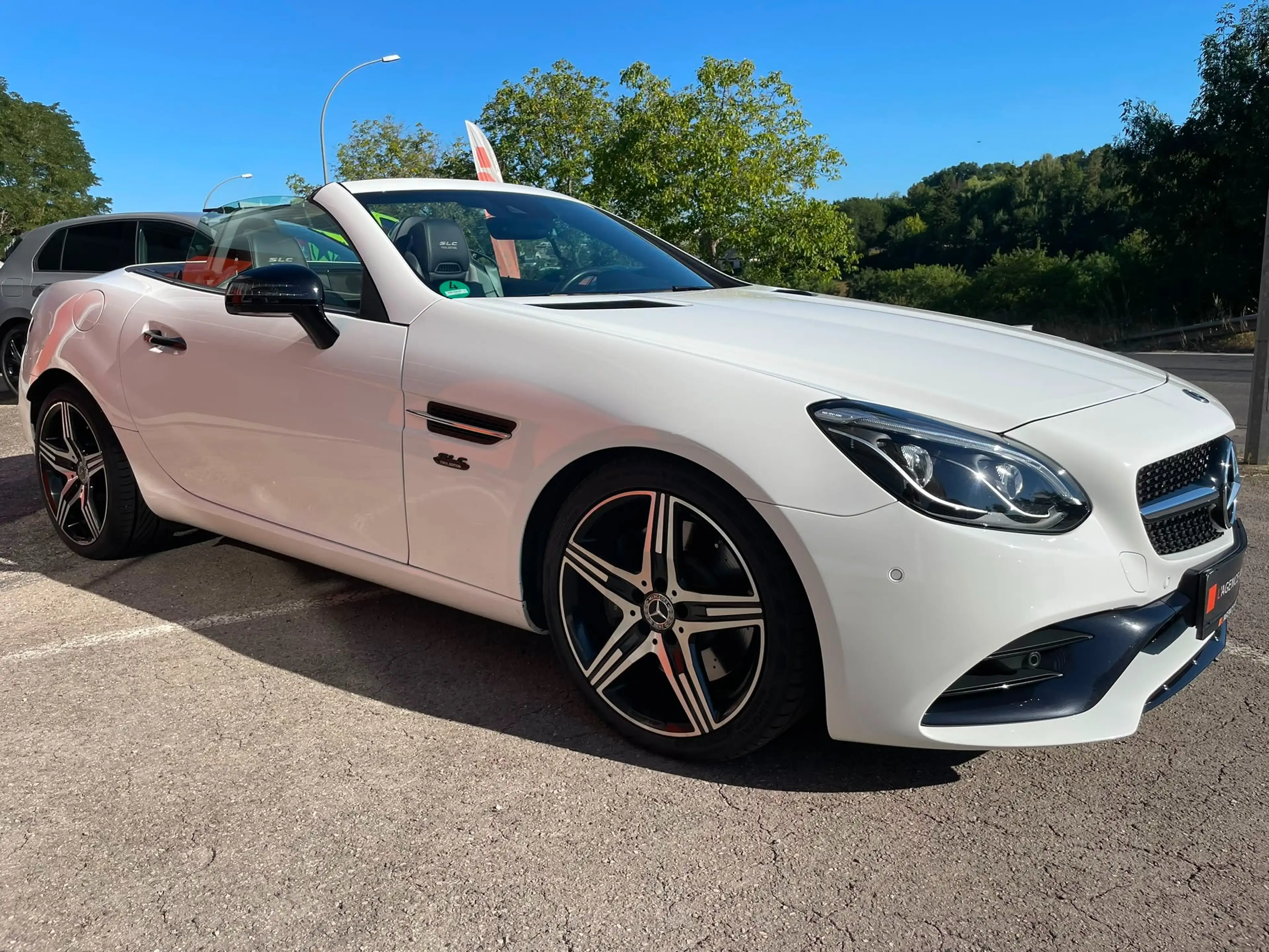 Mercedes-Benz SLC 200 SPECIAL EDITION-JUSQU'A 36 MOIS DE GARANTIE — photo 6