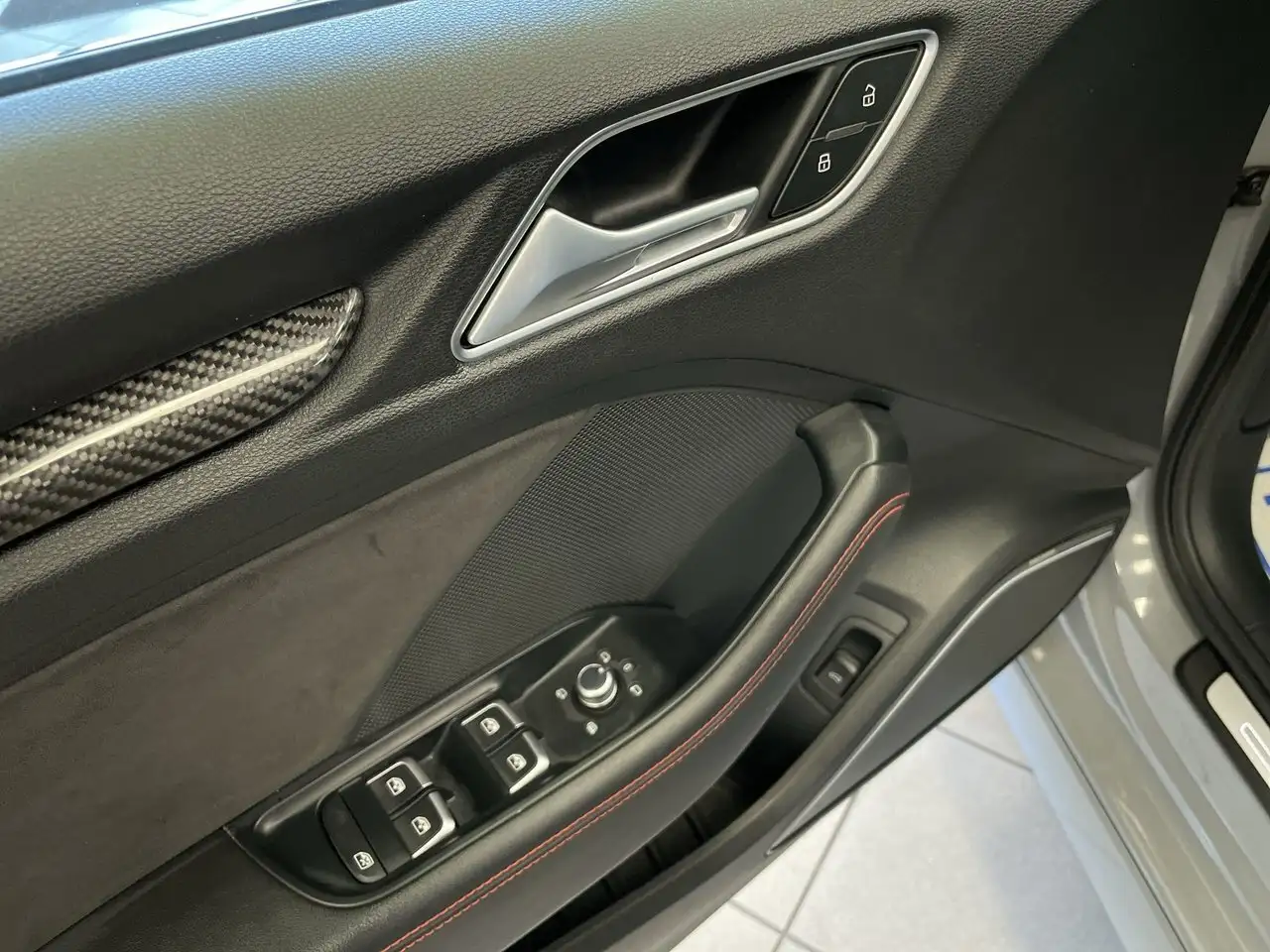 Audi RS3 снимка Audi RS3