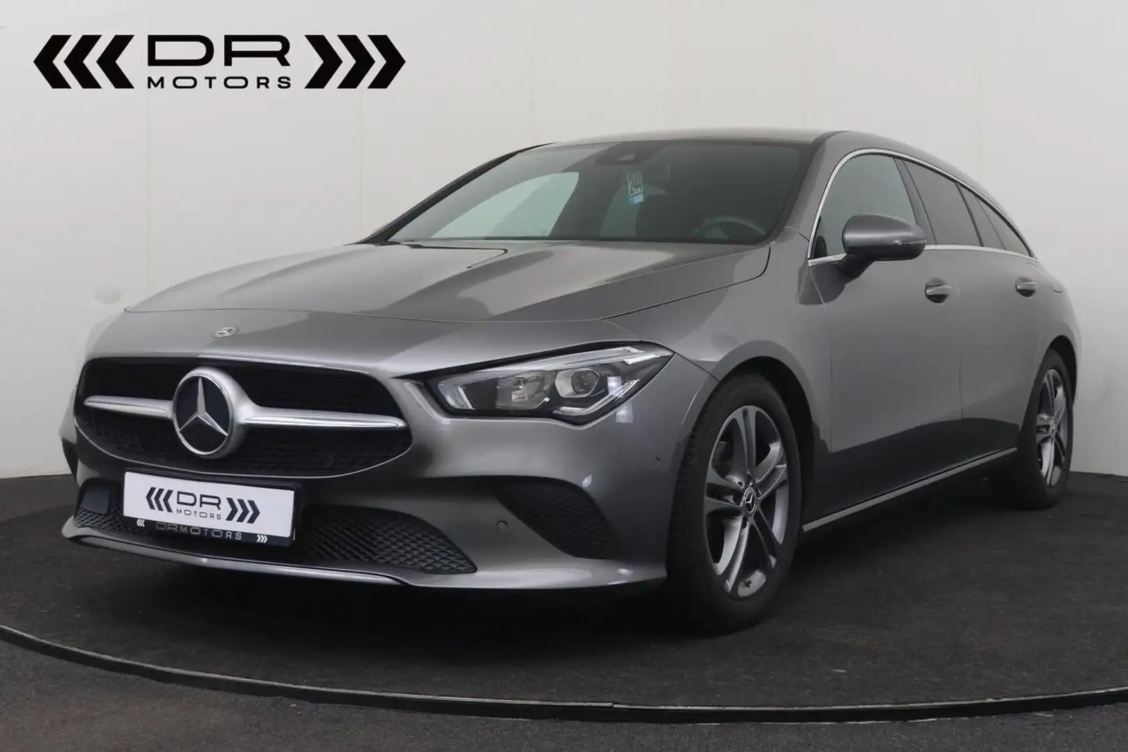 Mercedes-Benz CLA 180 BUSINESS SOLUTIONS- NAVI - LED Grijs - 1