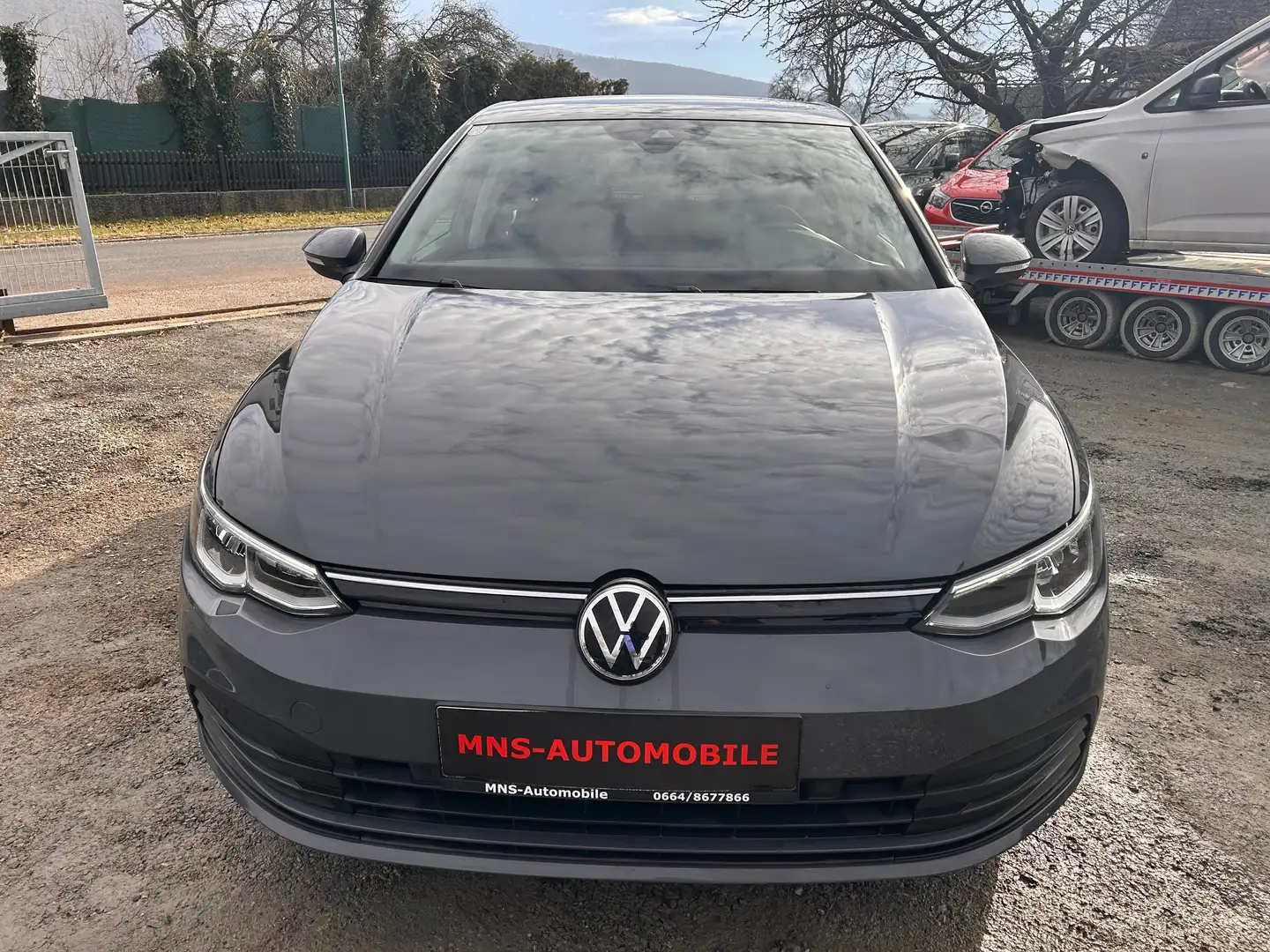Volkswagen Golf Life eTSI DSG LED Sportsitze Getriebeschaden Grau - 2
