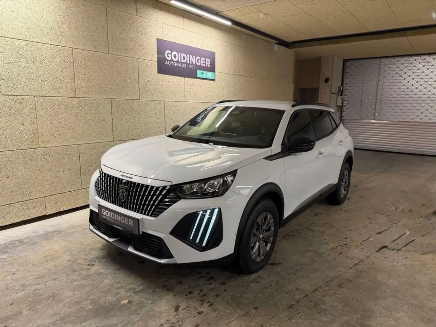 Peugeot 2008 Allure Hybrid 145 ''NEUWERTIG'' Weiß - 1