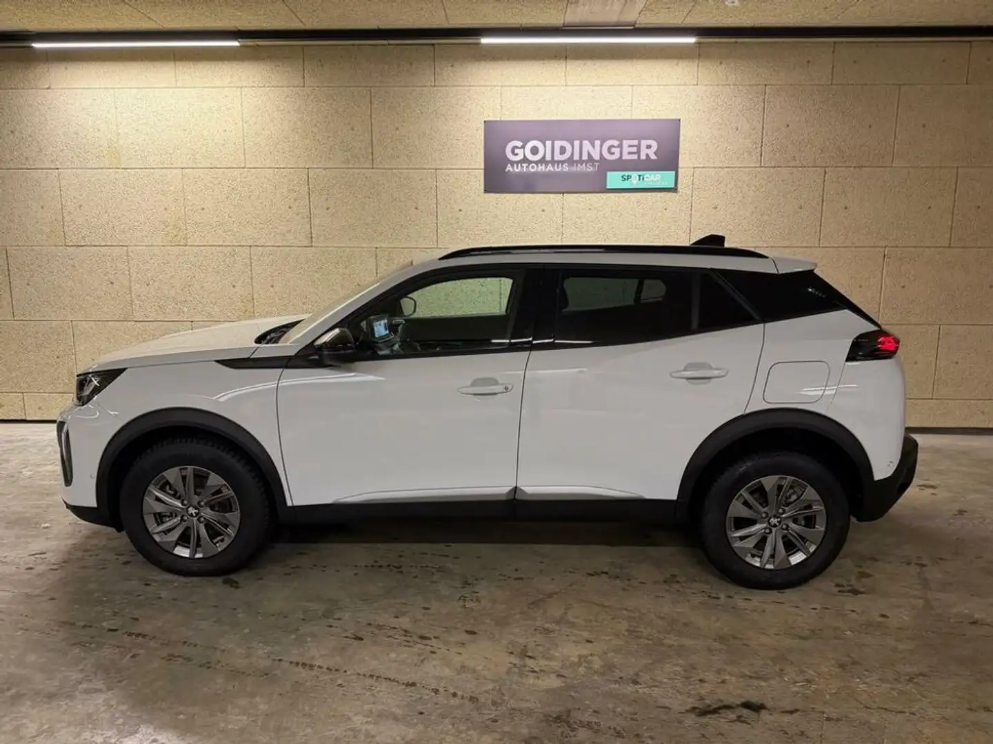 Peugeot 2008 Allure Hybrid 145 ''NEUWERTIG'' Weiß - 2