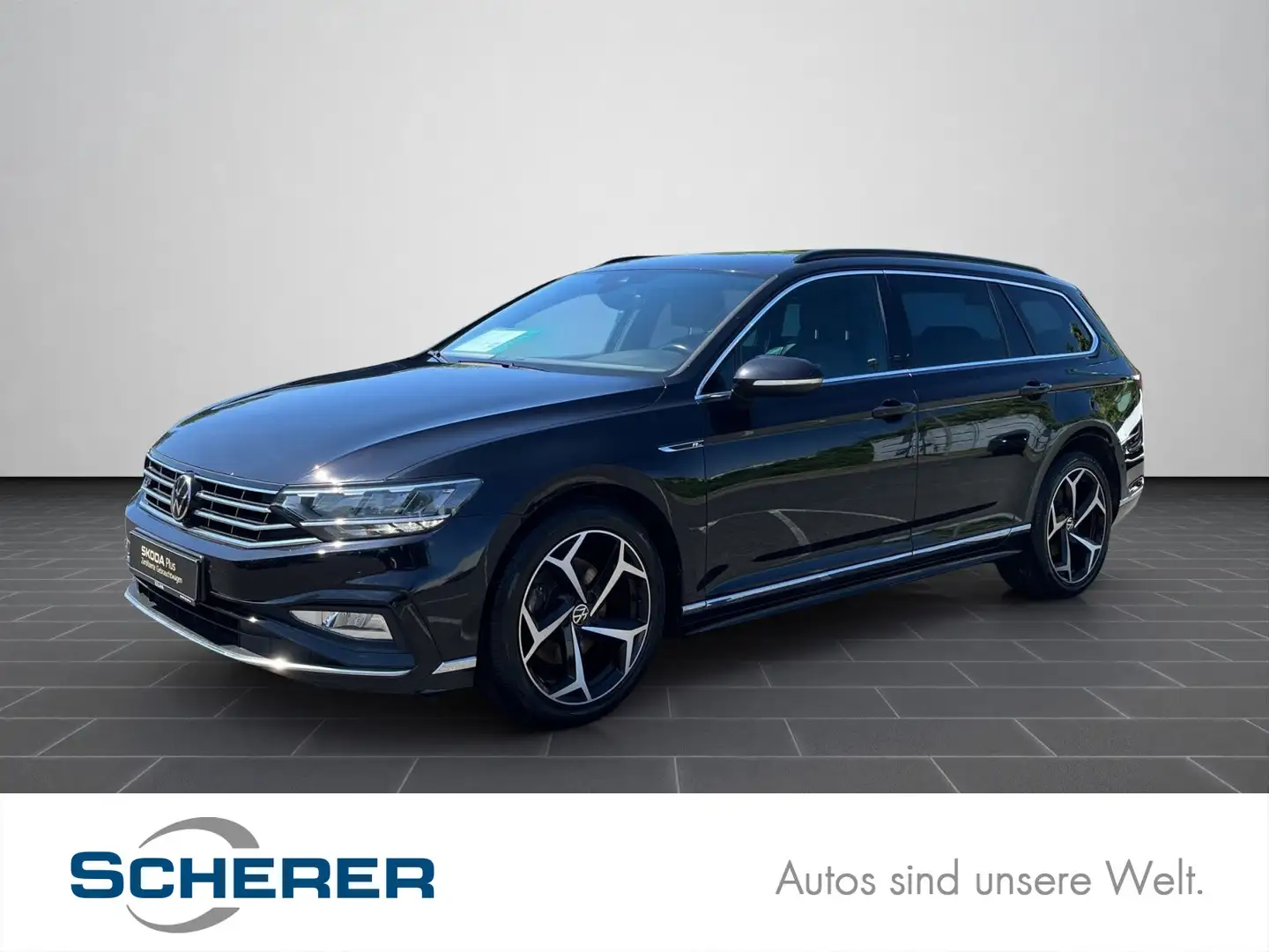 Volkswagen Passat Variant Business R-LINE 2.0 TDI DSG NAVI Schwarz - 1