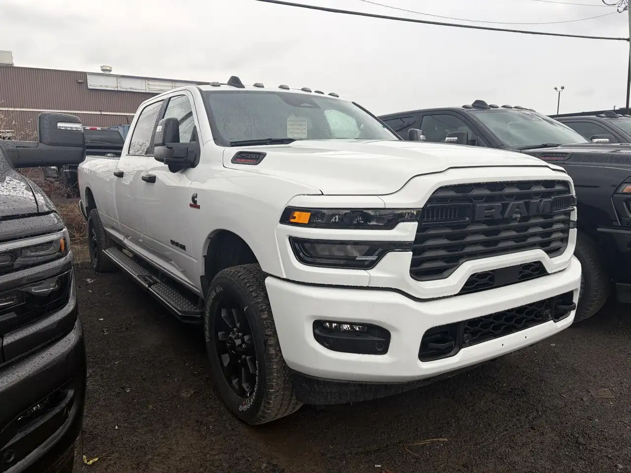RAM 2500 снимка RAM 2500