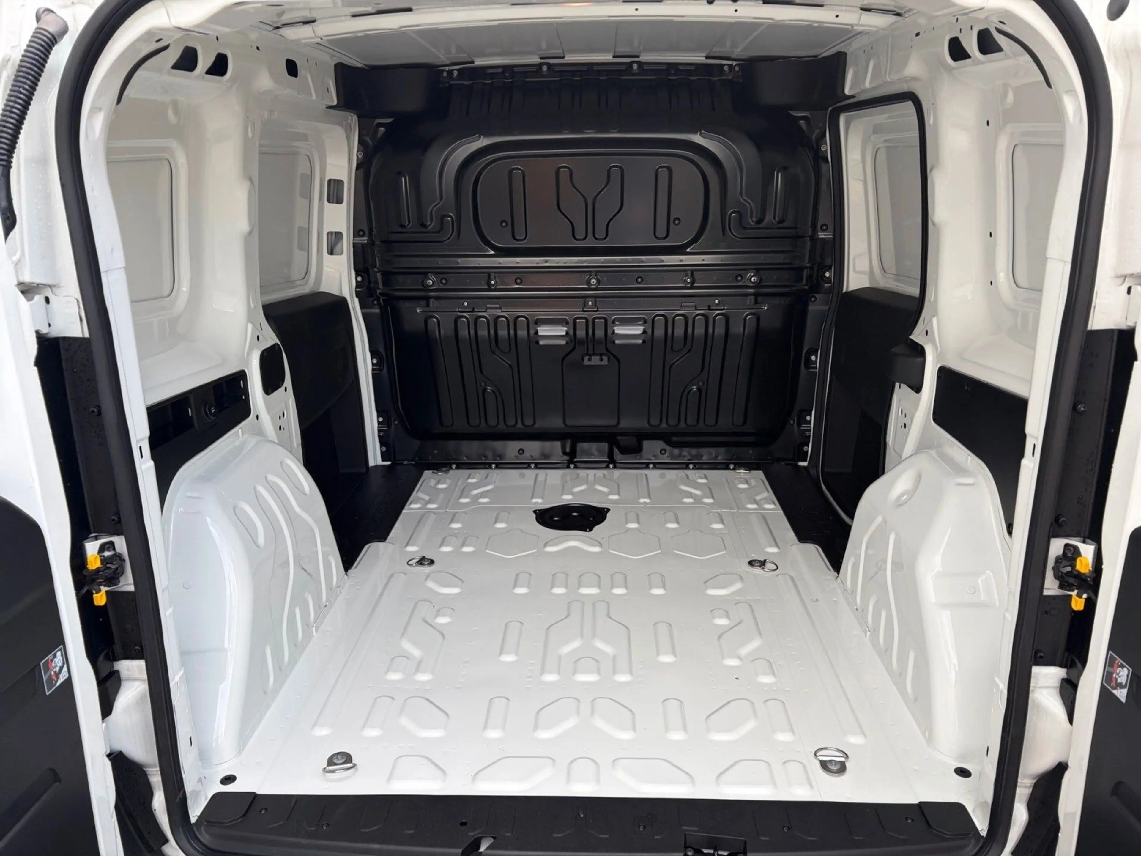 Fiat Doblo Multijet *Klima, 3-Sitzer* — photo 11