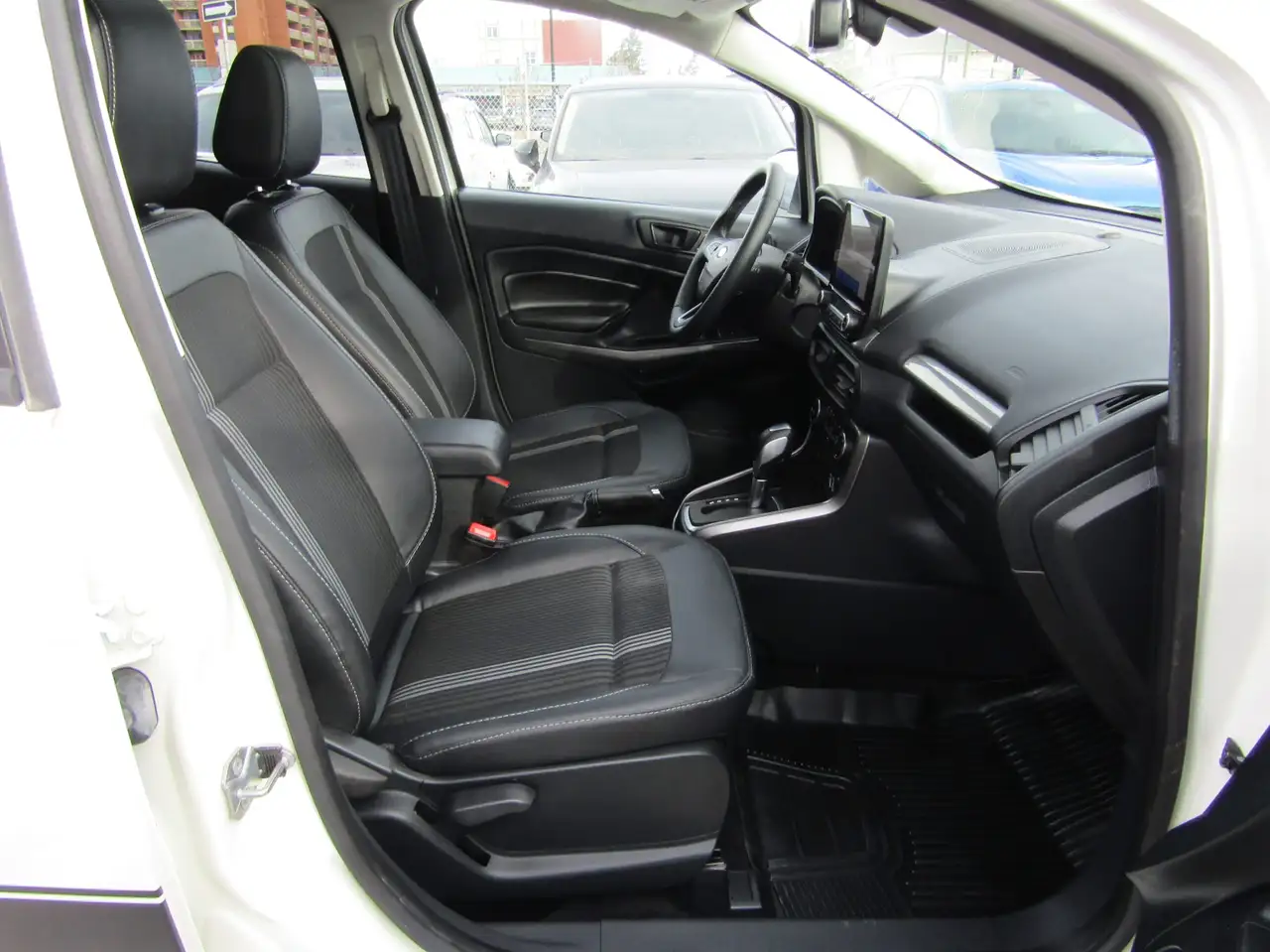 Ford EcoSport photo Ford EcoSport