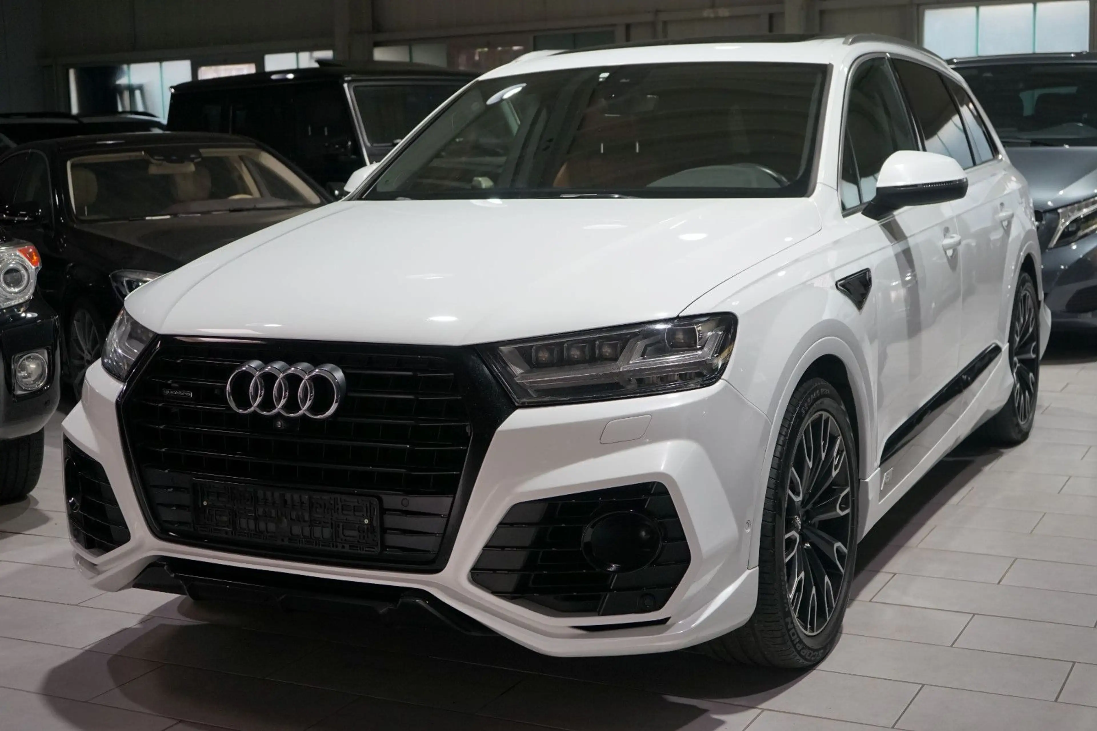 Audi Q7 3.0 TDI e-tron quattro ABT BODYKIT*PANORAMA* — photo 4