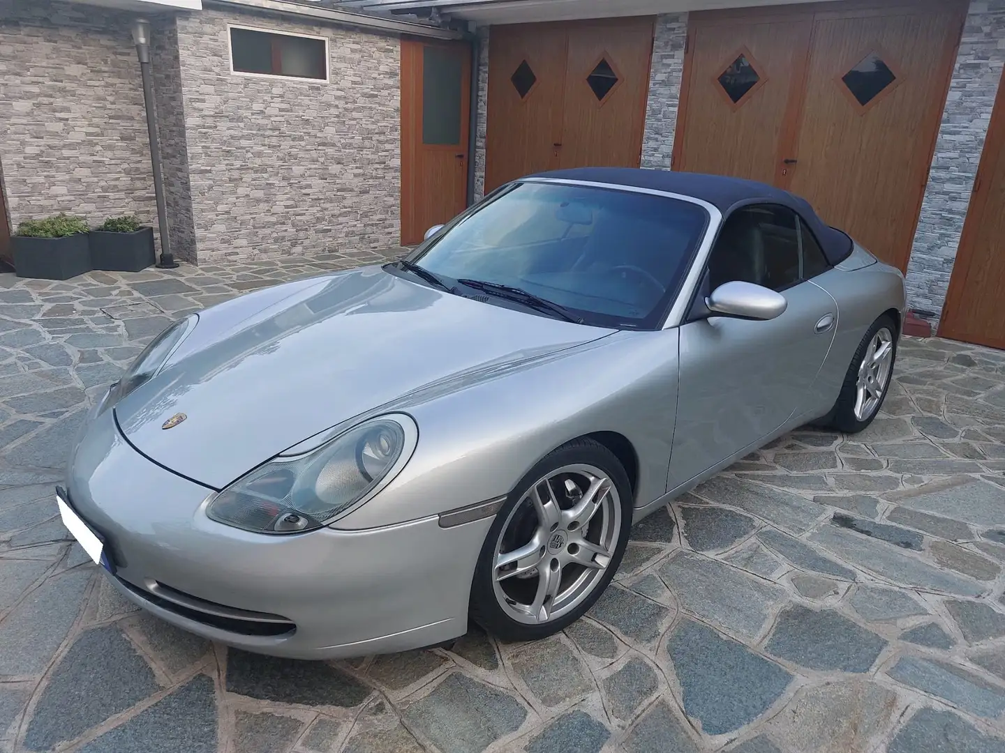 Porsche 996 Cabrio  Carrera 4 3.4 300CV  ASI KM 2000 !!! Argent - 2
