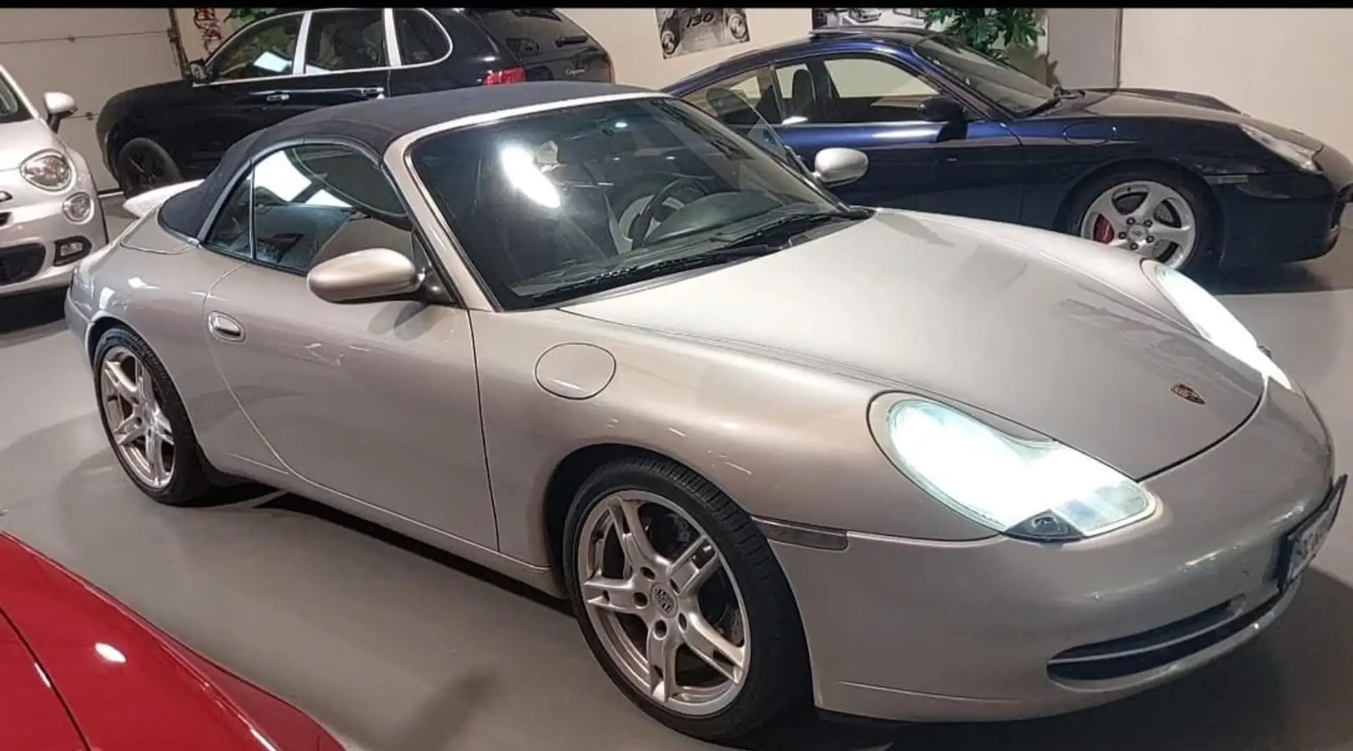 Porsche 996 Cabrio  Carrera 4 3.4 300CV  ASI KM 2000 !!! Argent - 1