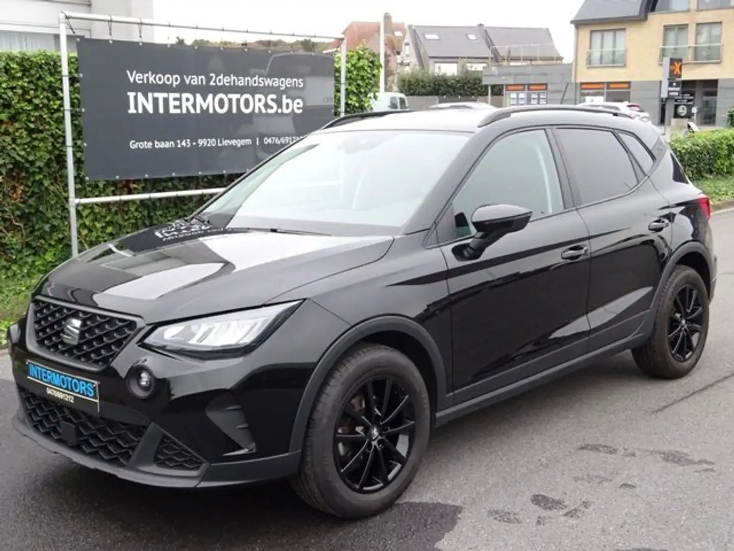 SEAT Arona 1.0 TSI Style DSG+Dab/Carplay/Keyless entry Zwart - 1