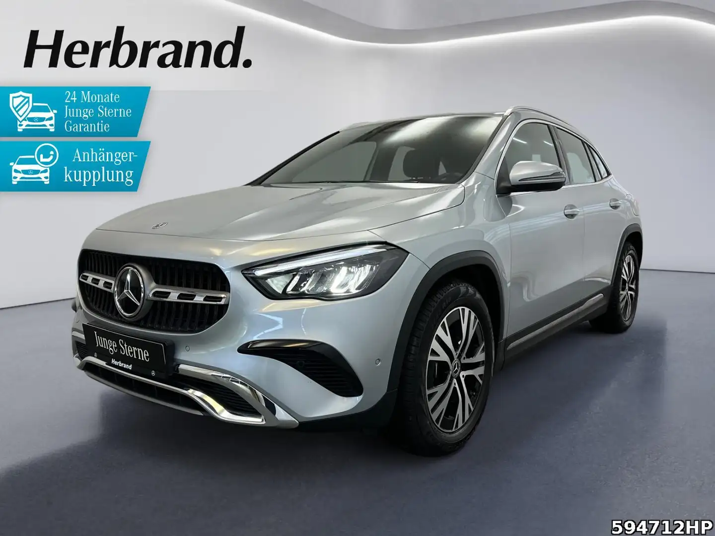 Mercedes-Benz GLA 200 d Progressive  AHK Kamera DISTRONIC Spur Silber - 1