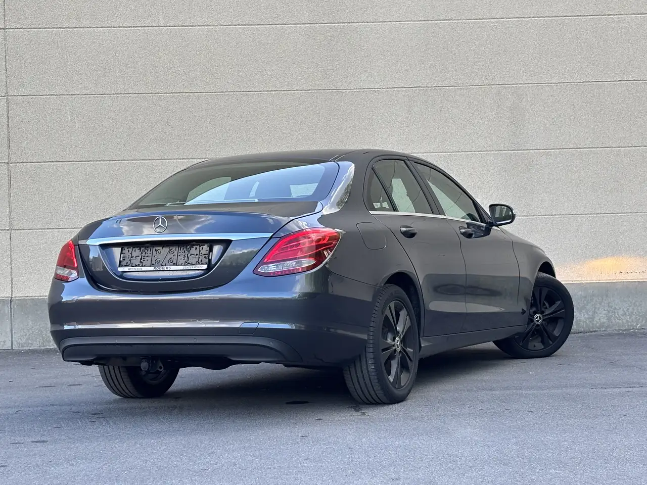 Mercedes-Benz C 180 Berline — photo 20 sur 20
