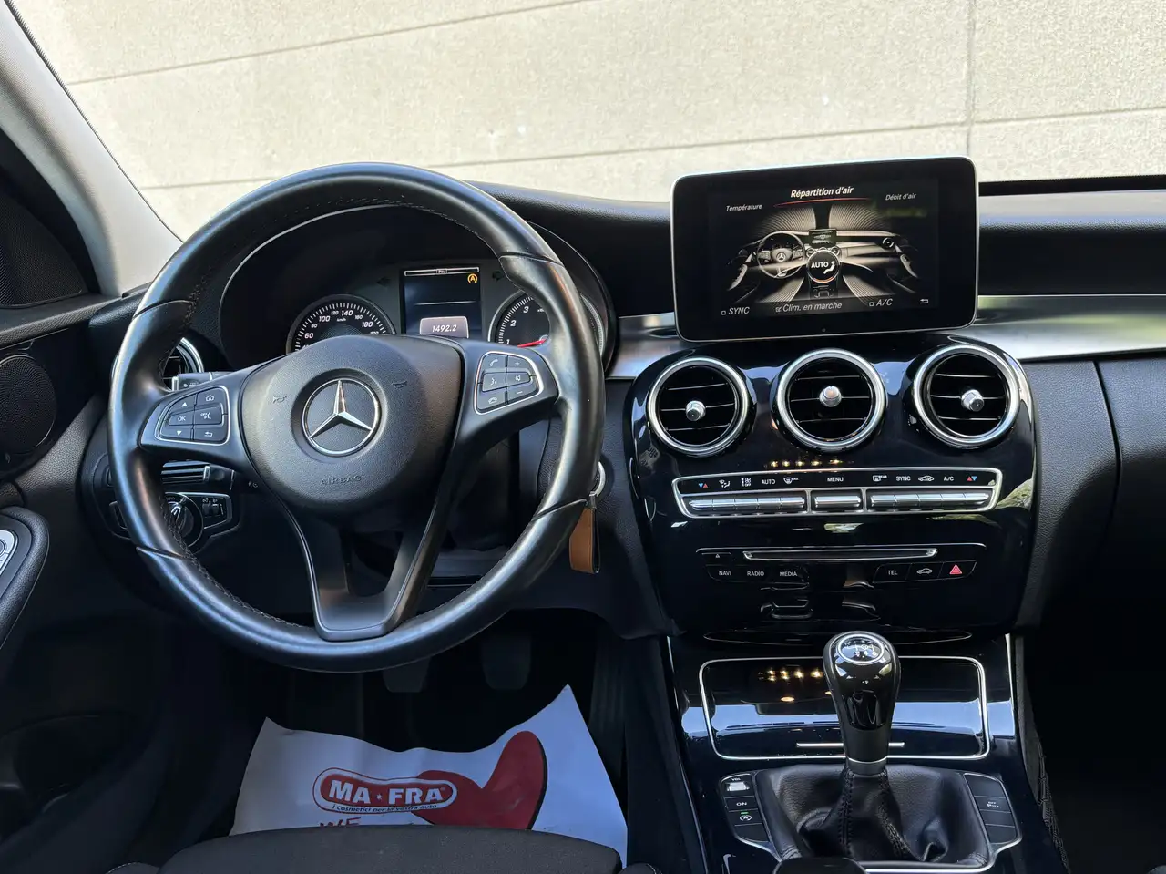 Mercedes-Benz C 180 Berline — photo 5 sur 20