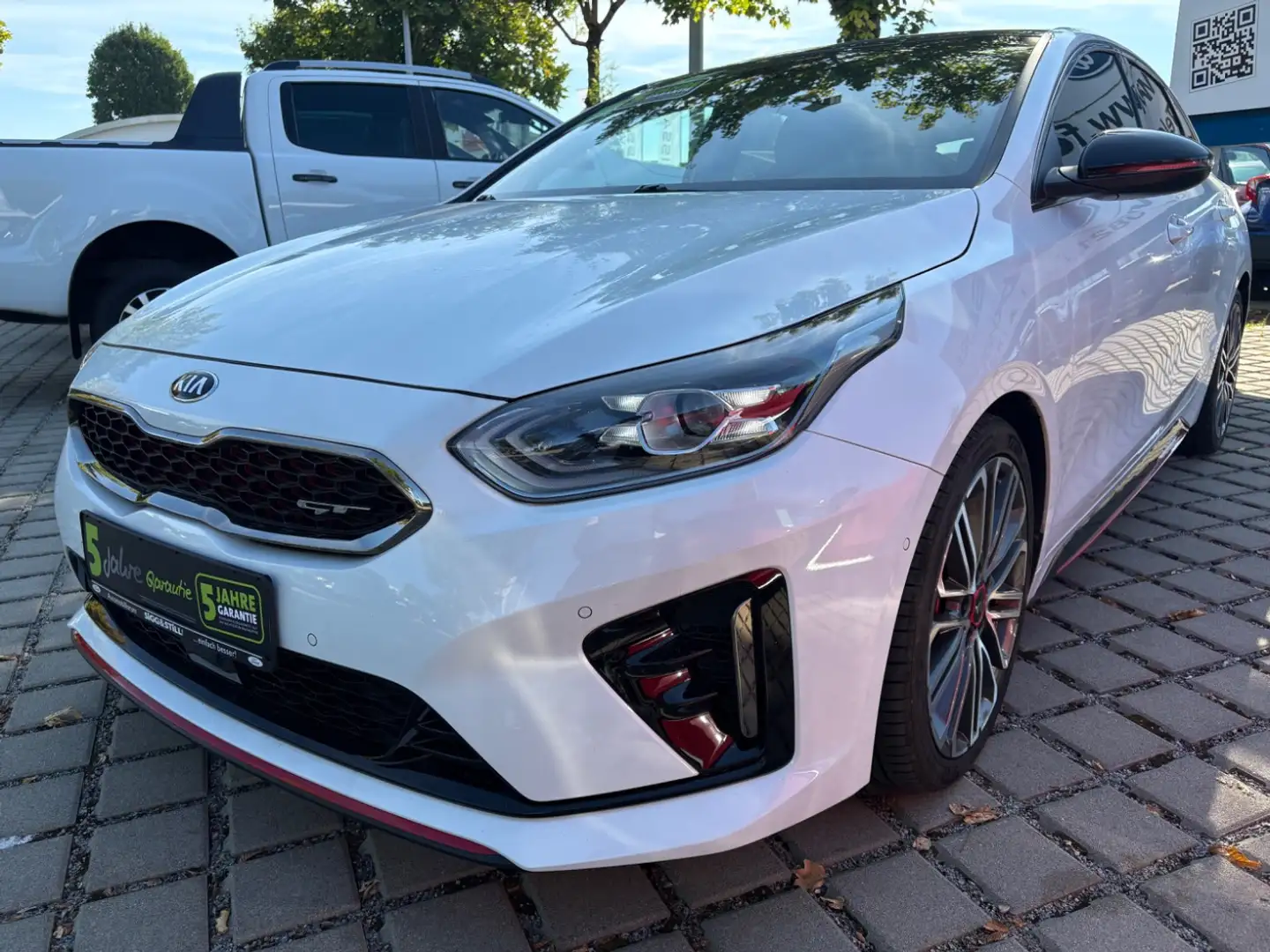 Kia ProCeed / pro_cee'd ProCeed 1.6 T-GDI GT PANO*LED*NAV*JBL*4xSHZ*MEMORY Blanc - 2