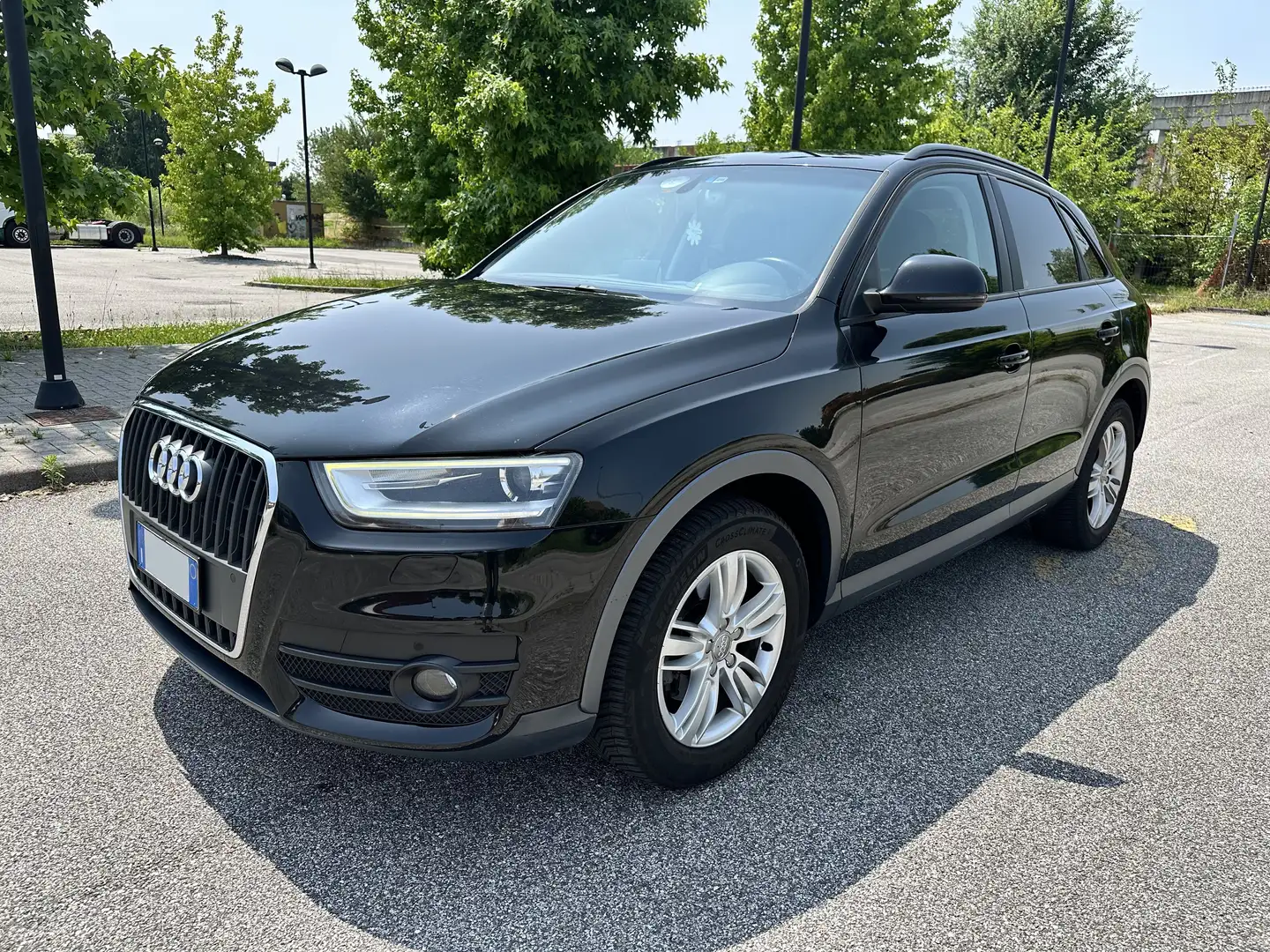 Audi Q3 2.0 TDI quattro 140cv s-tronic NEOPATENTATI Nero - 1
