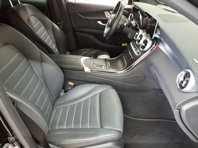 Mercedes-Benz GLC view 8