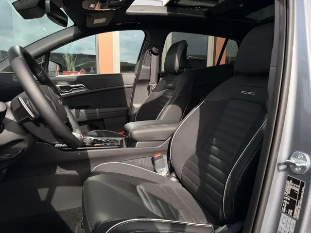Kia Sportage view 4