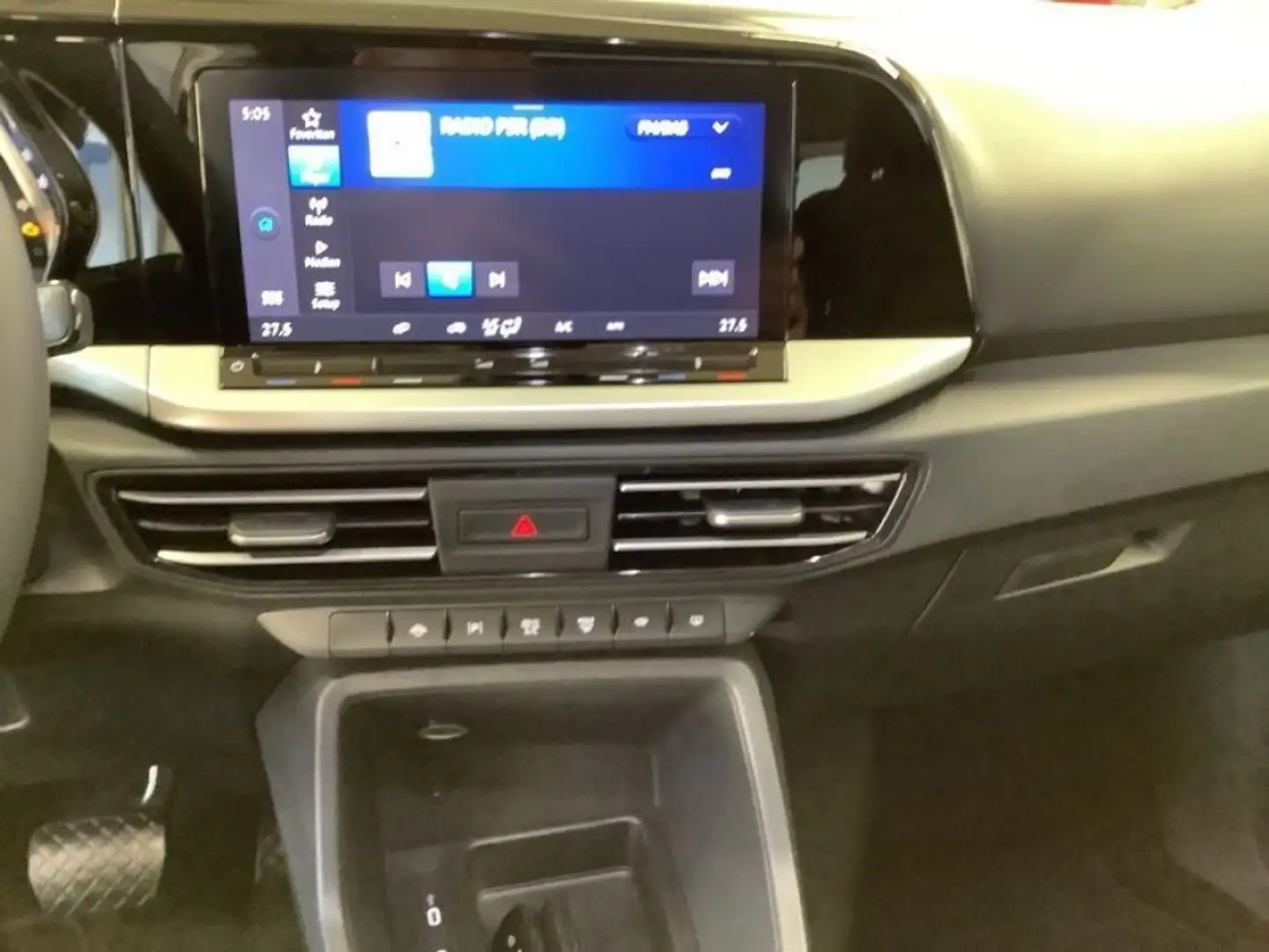 Ford Tourneo Connect 1.5 EcoBoost 115 CV Titanium Alb - 2