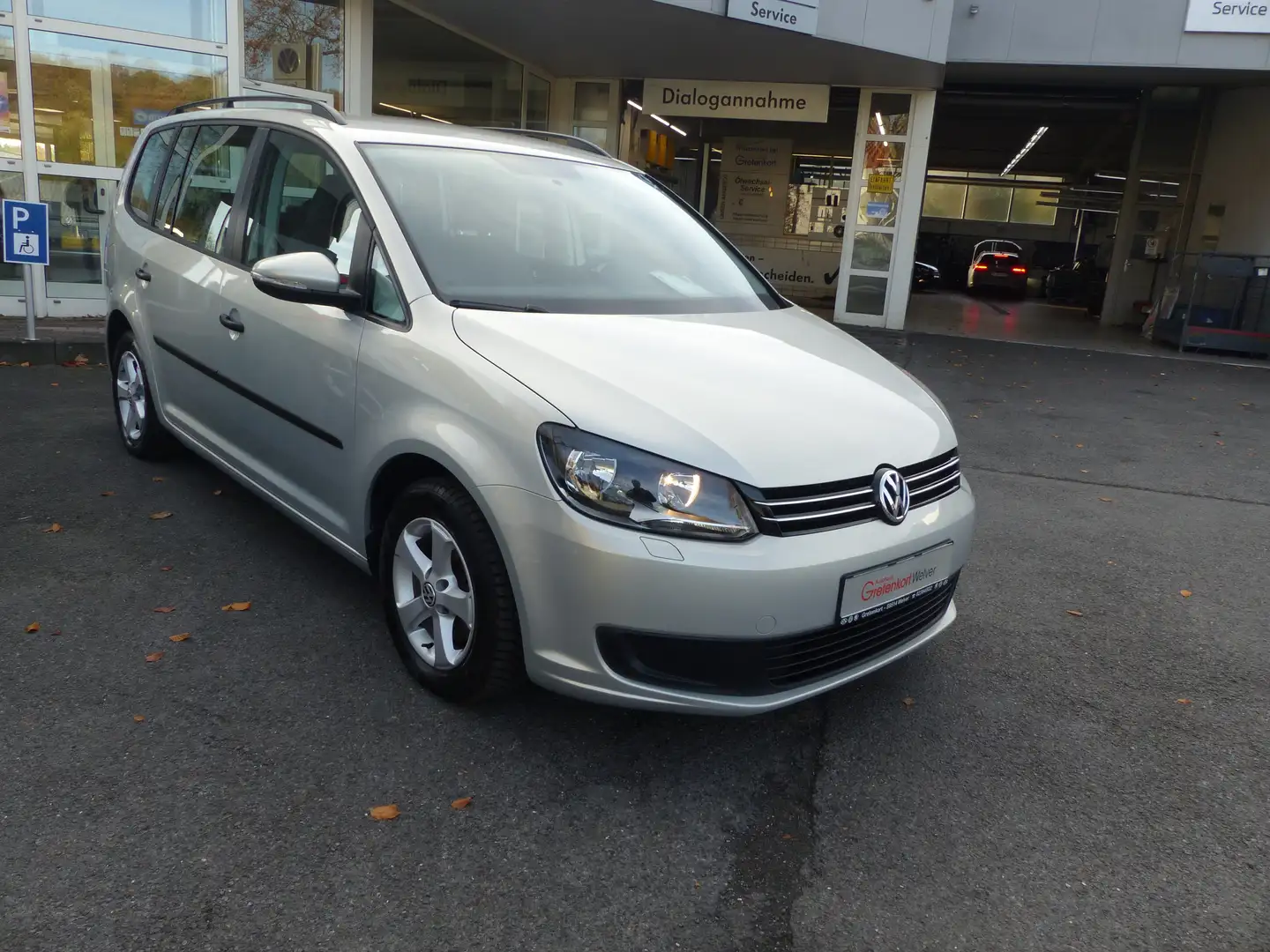 Volkswagen Touran Trendline BMT Grau - 2