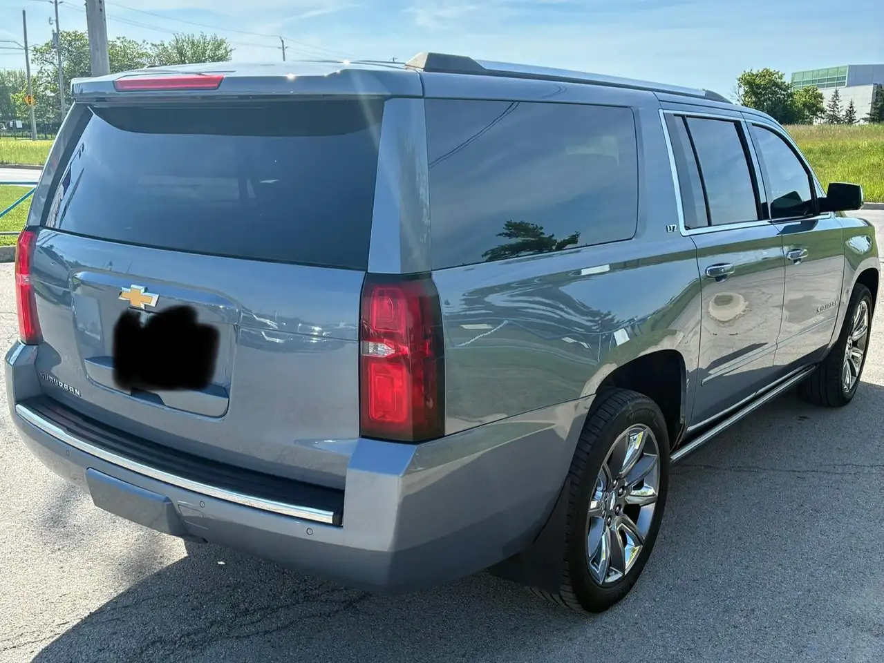 Chevrolet Suburban fotografie Chevrolet Suburban