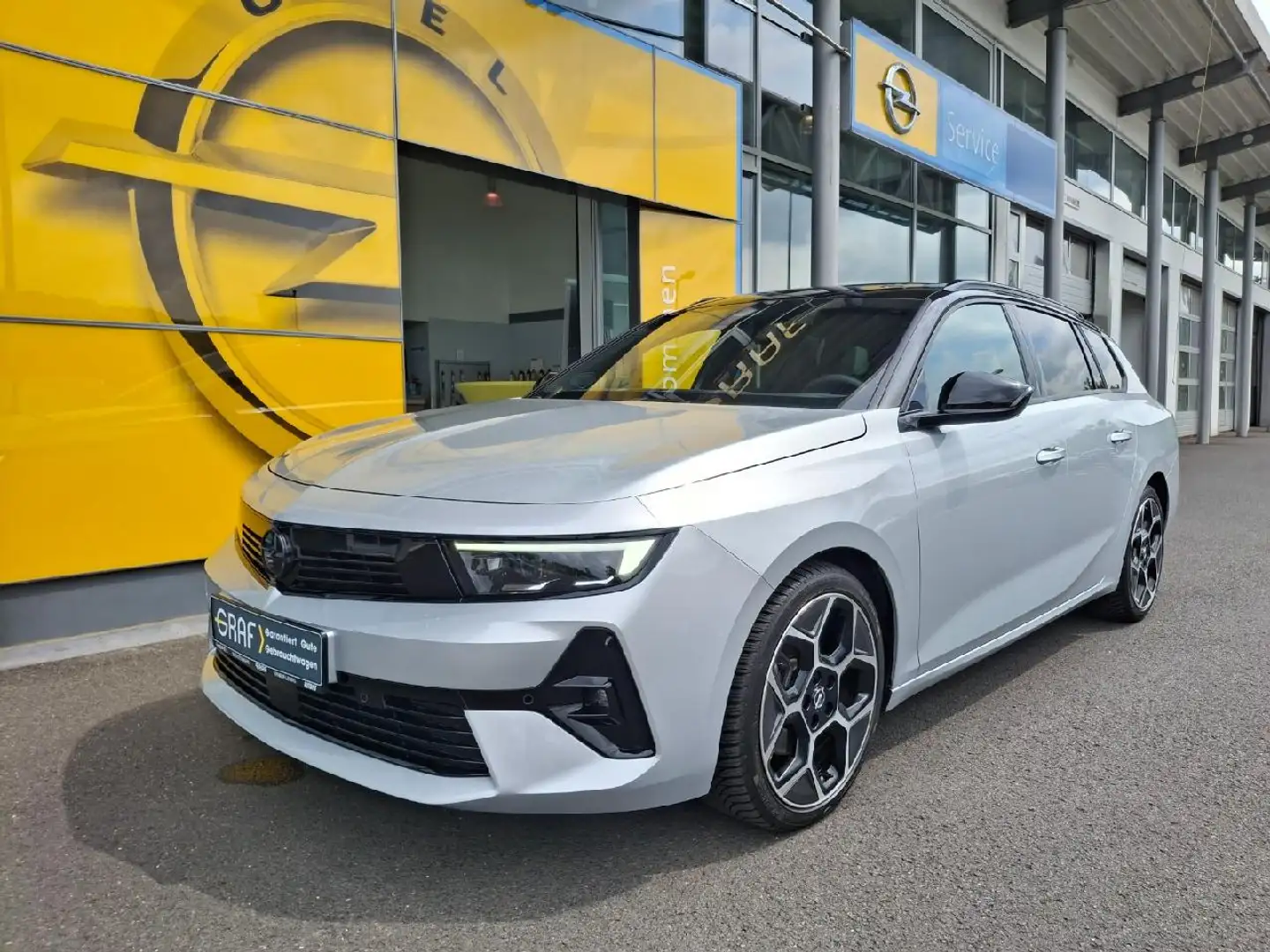 Opel Astra Astra ST*Ultimate Paket*AT8*GSD*NAVI*LEDER* Silber - 1