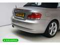 BMW 125 1-serie Cabrio 125i High Executive 218 PK 6 cilind Grau - thumbnail 5