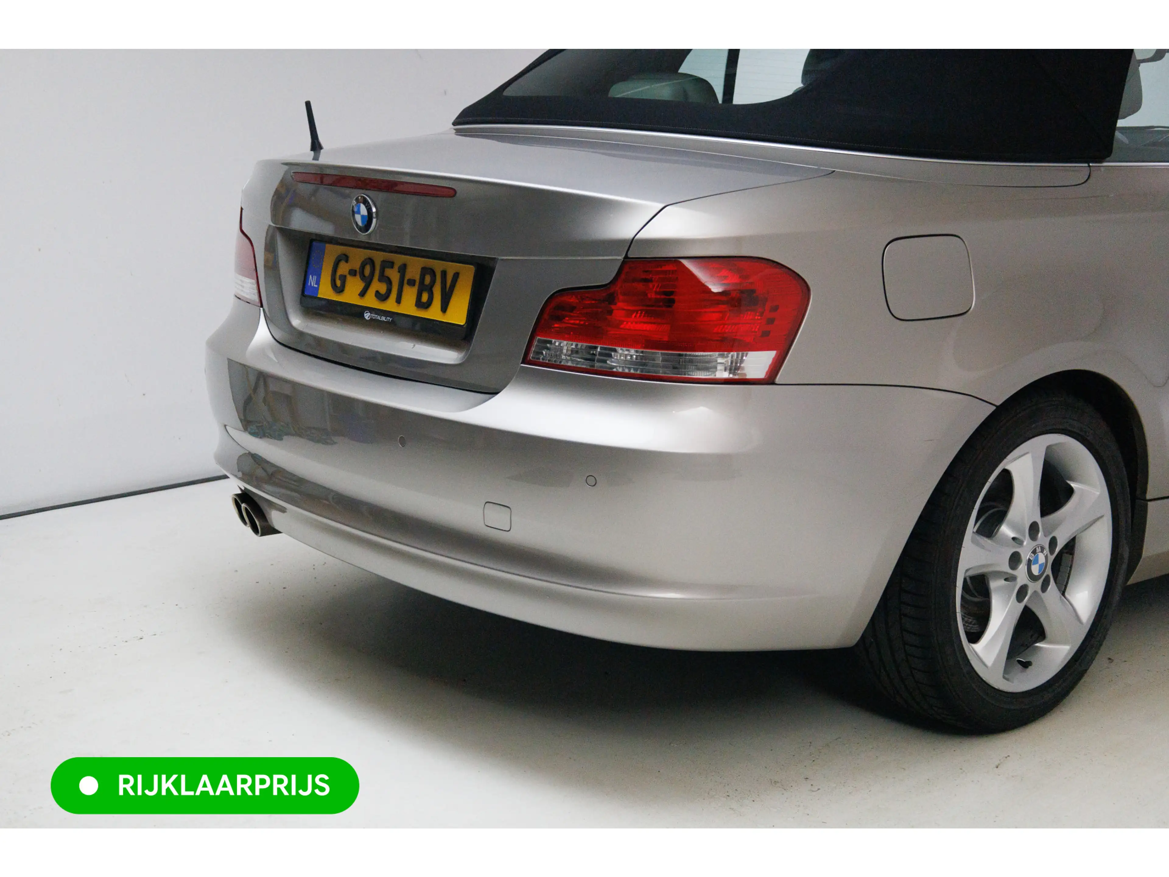 BMW 125 1-serie Cabrio 125i High Executive 218 PK 6 cilind — photo 5