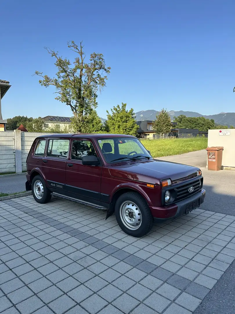 Lada Niva 4x4 Urban - 1