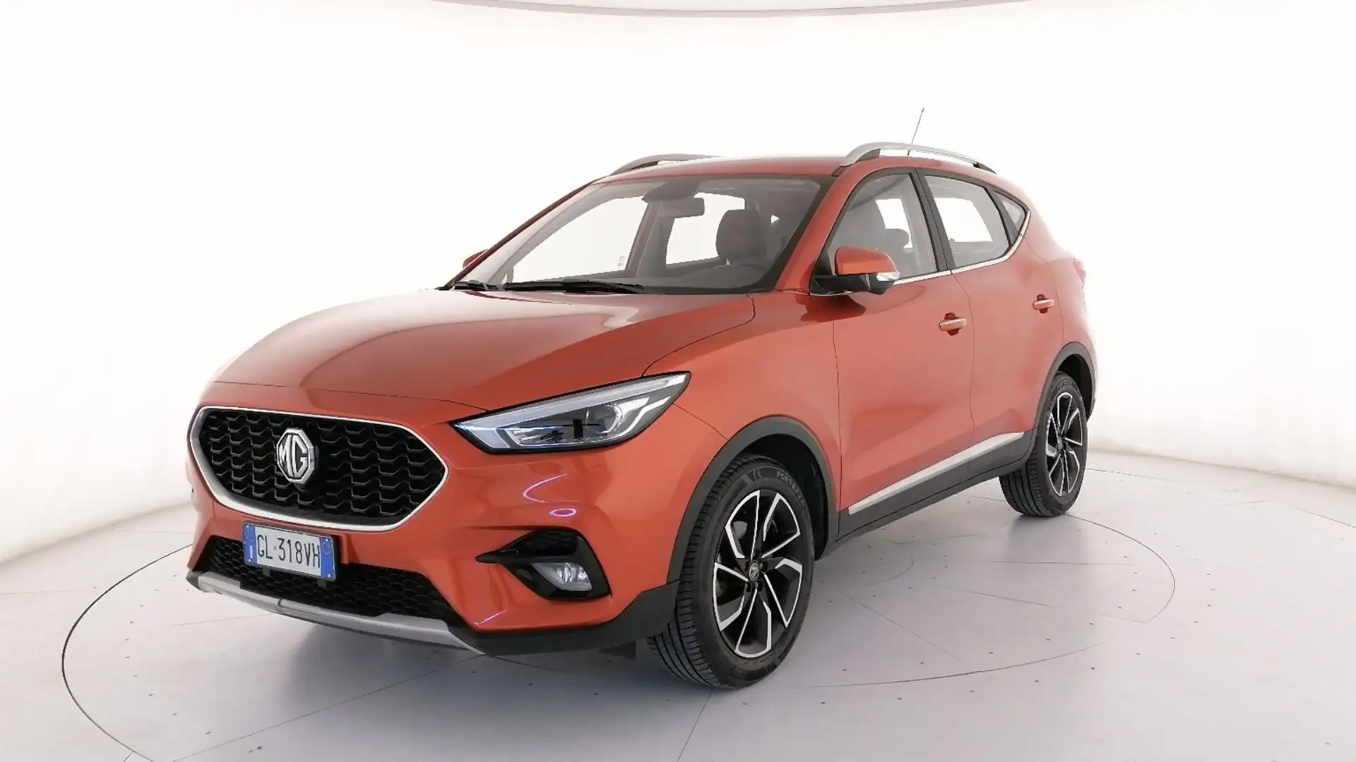 MG ZS 1.5 Luxury Naranja - 1