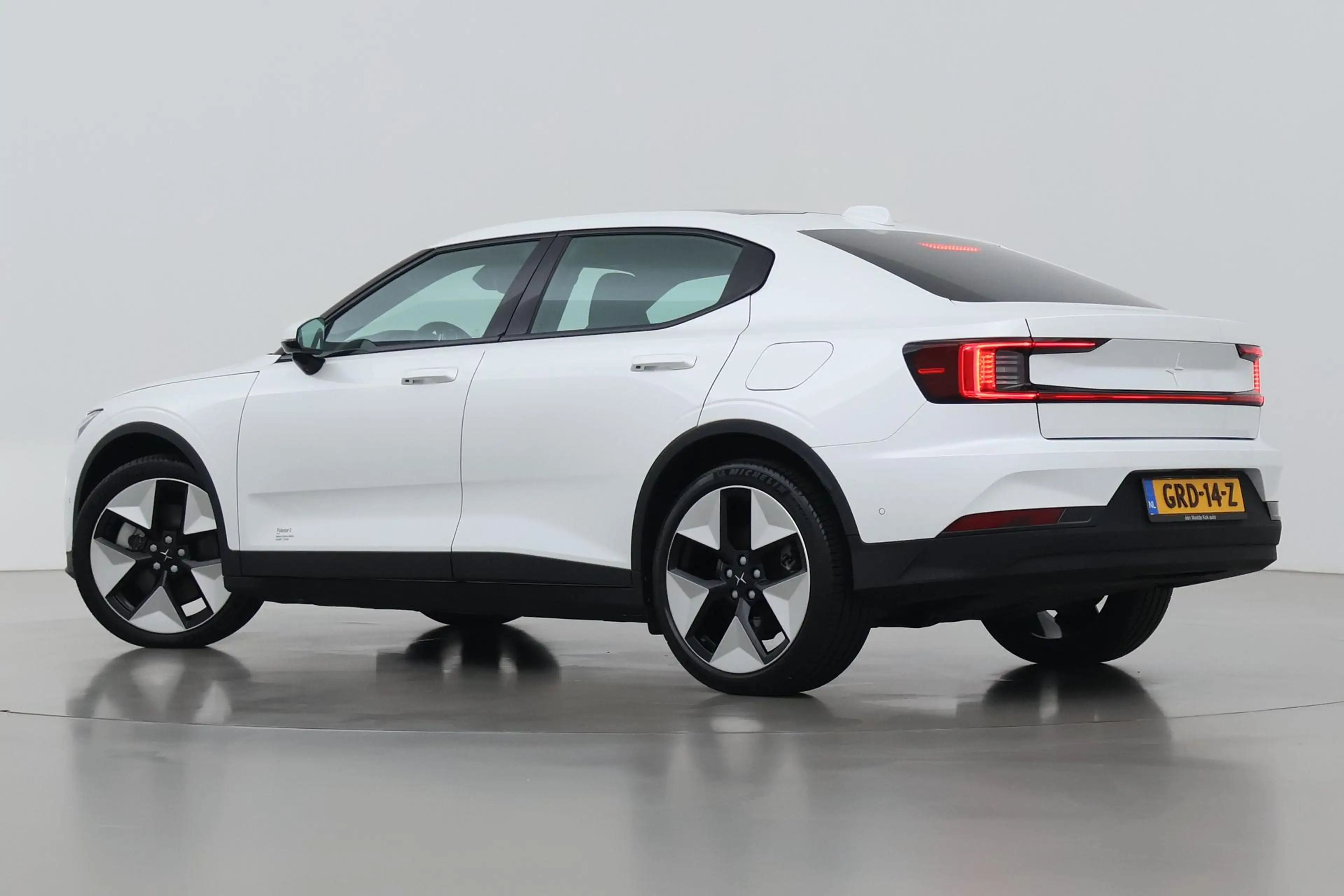 Polestar 2 Long Range Single Motor 78 kWh | Plus | Pilot | Pa — photo 2