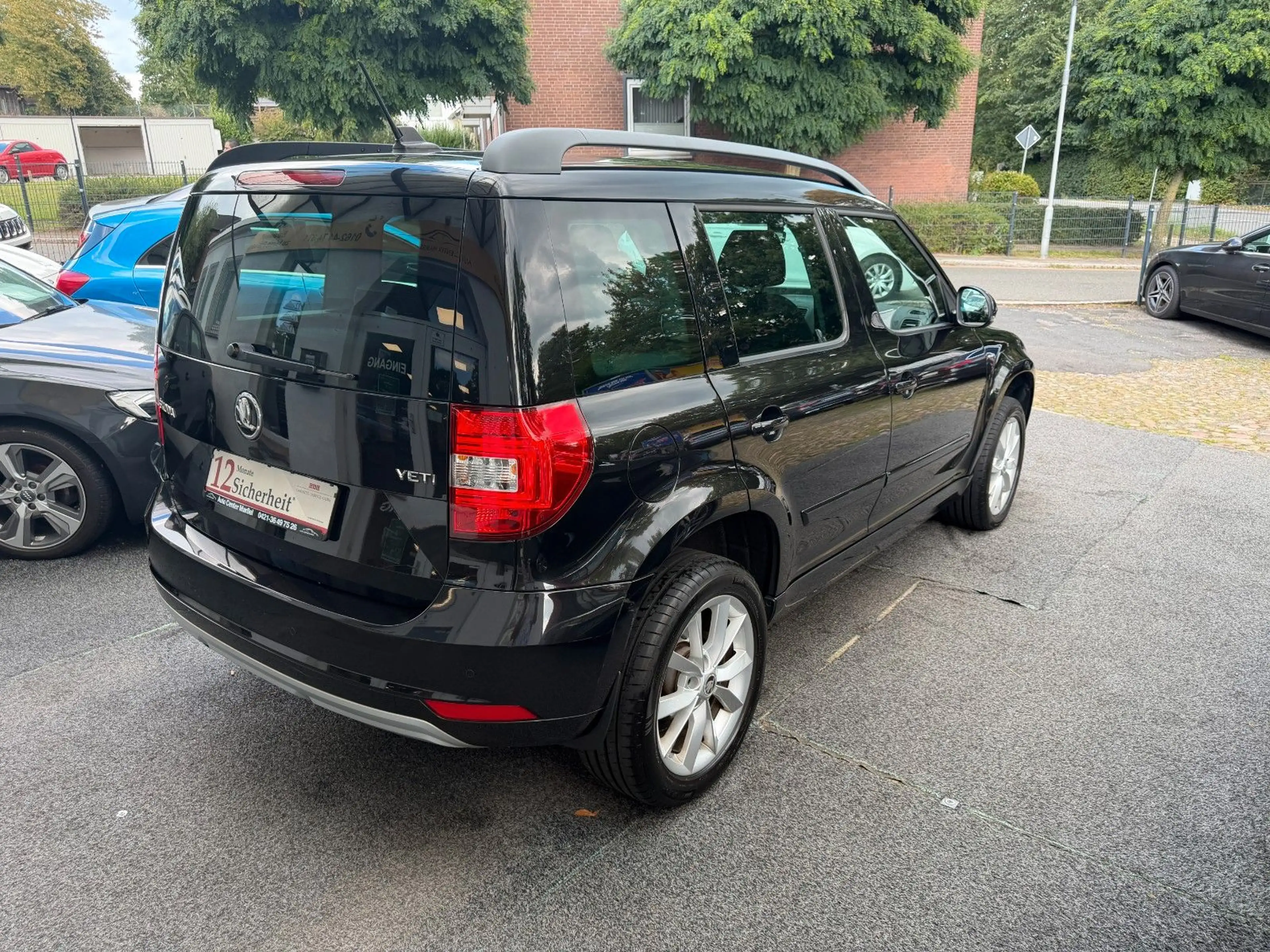 Skoda Yeti Joy NAVI/TEMPOMAT/BIXENON/SHZ/PDC — photo 4