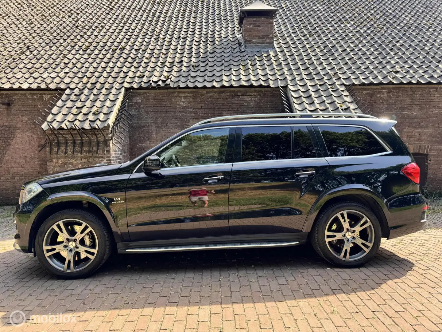 Mercedes-Benz GL 63 AMG Schwarz - 2